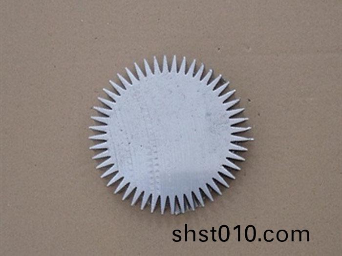 太(tai)陽(yang)蘤(hua)散熱器(qi)